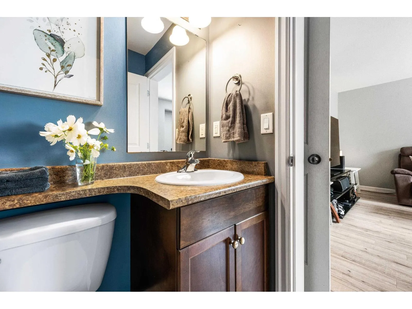24 46778 HUDSON ROAD|Promontory