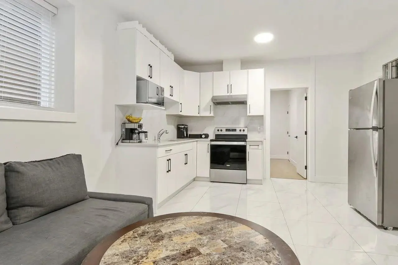 18047 63B AVENUE