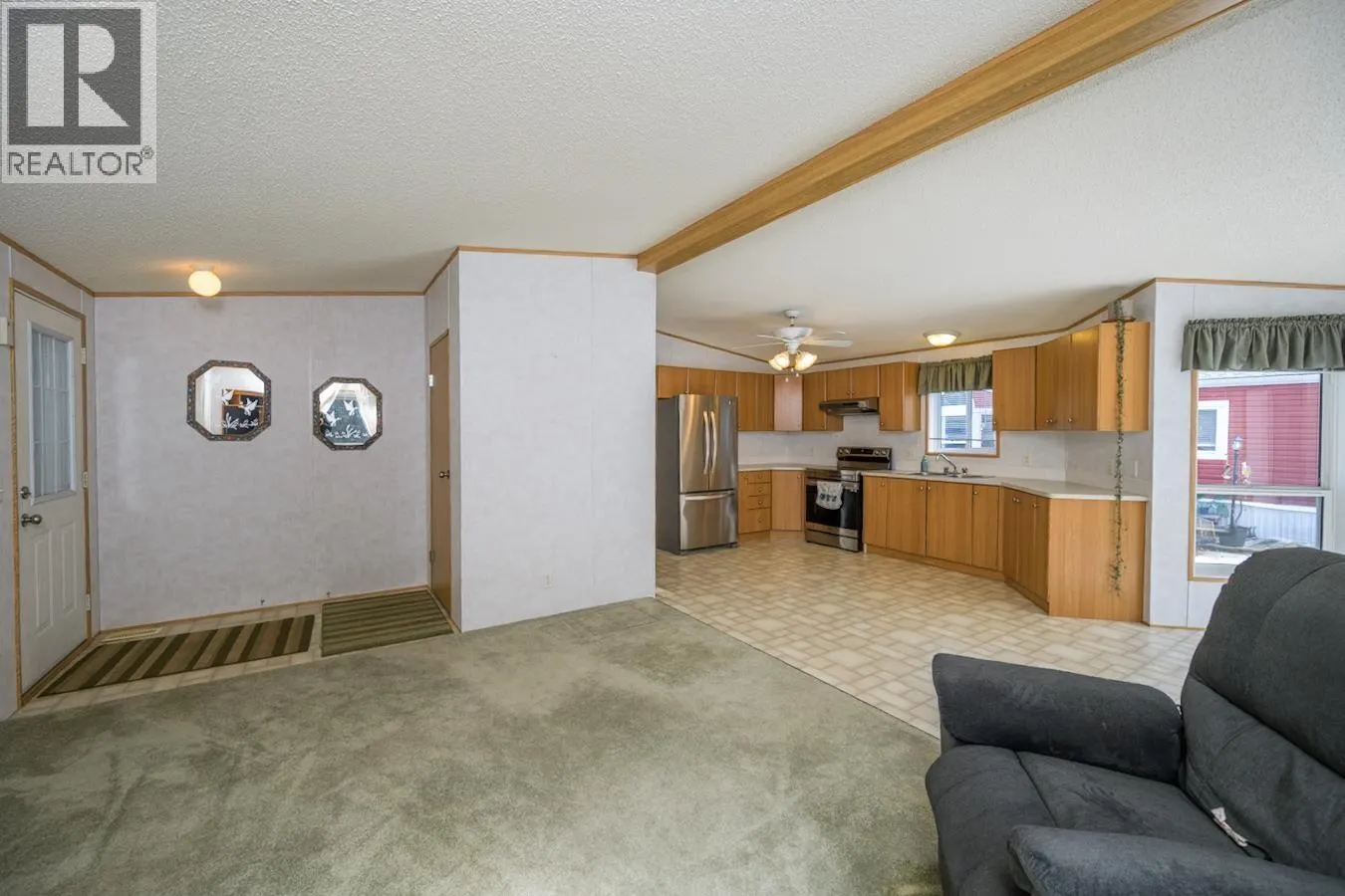 65 7817 S HIGHWAY 97