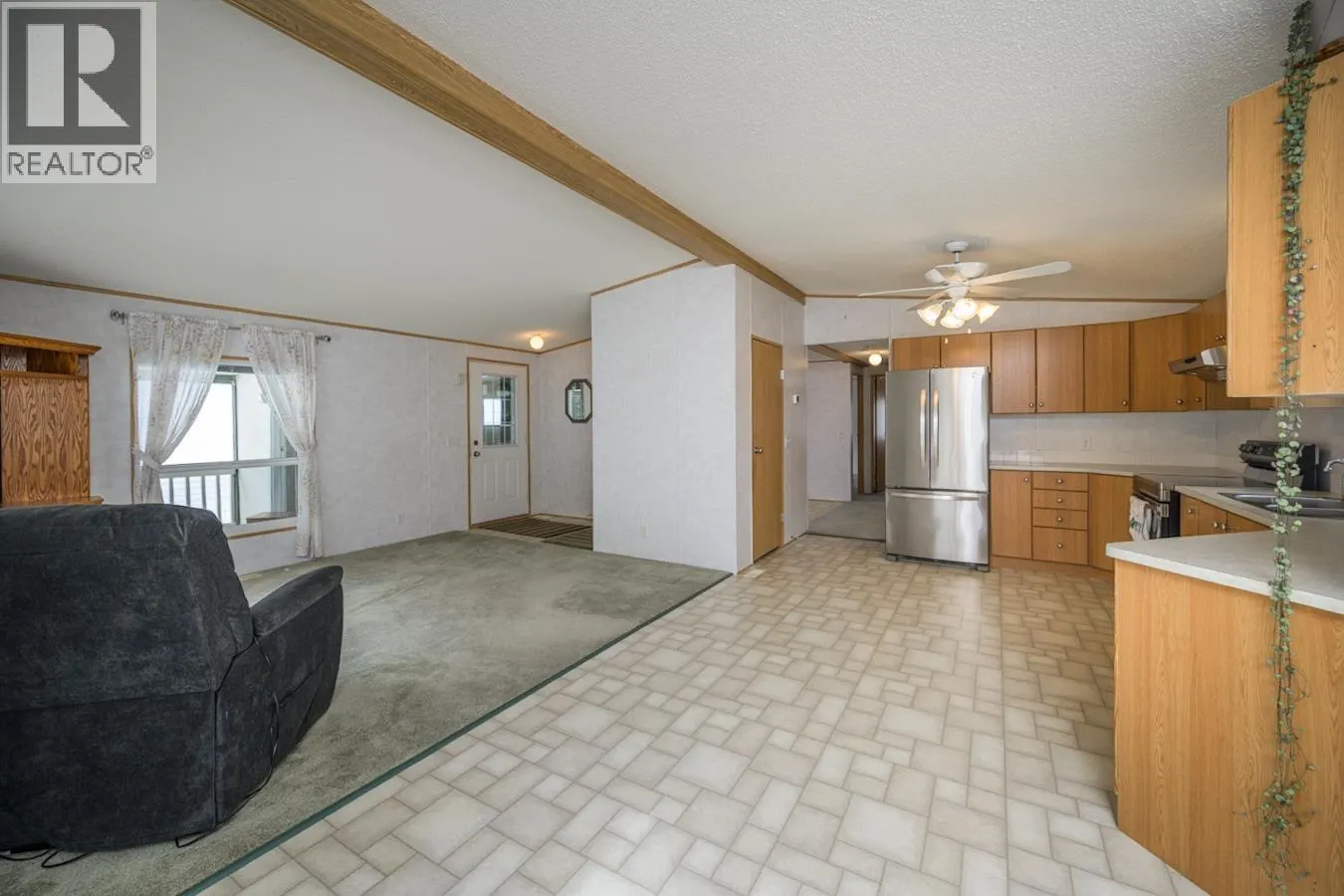 65 7817 S HIGHWAY 97