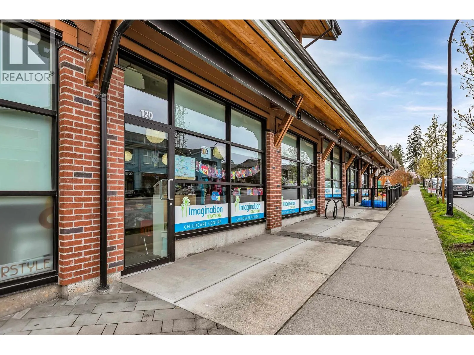 12 24021 110 AVENUE