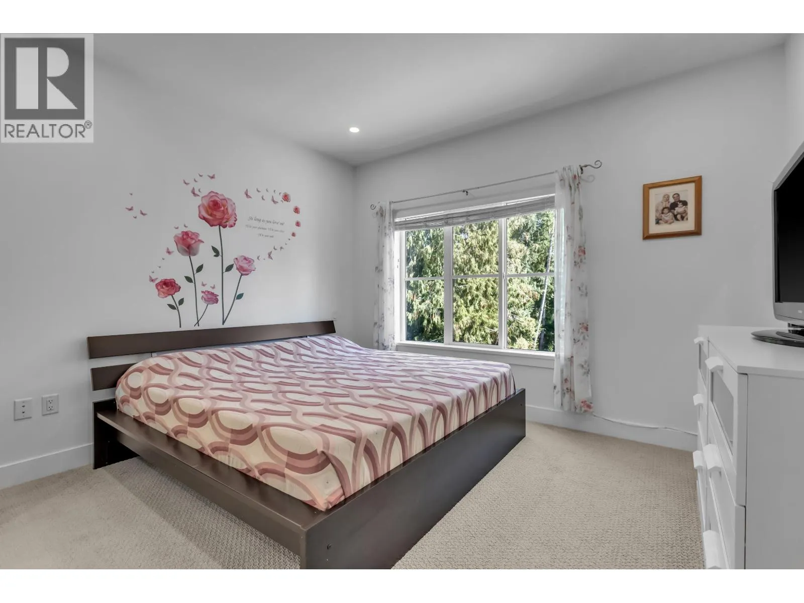 12 24021 110 AVENUE