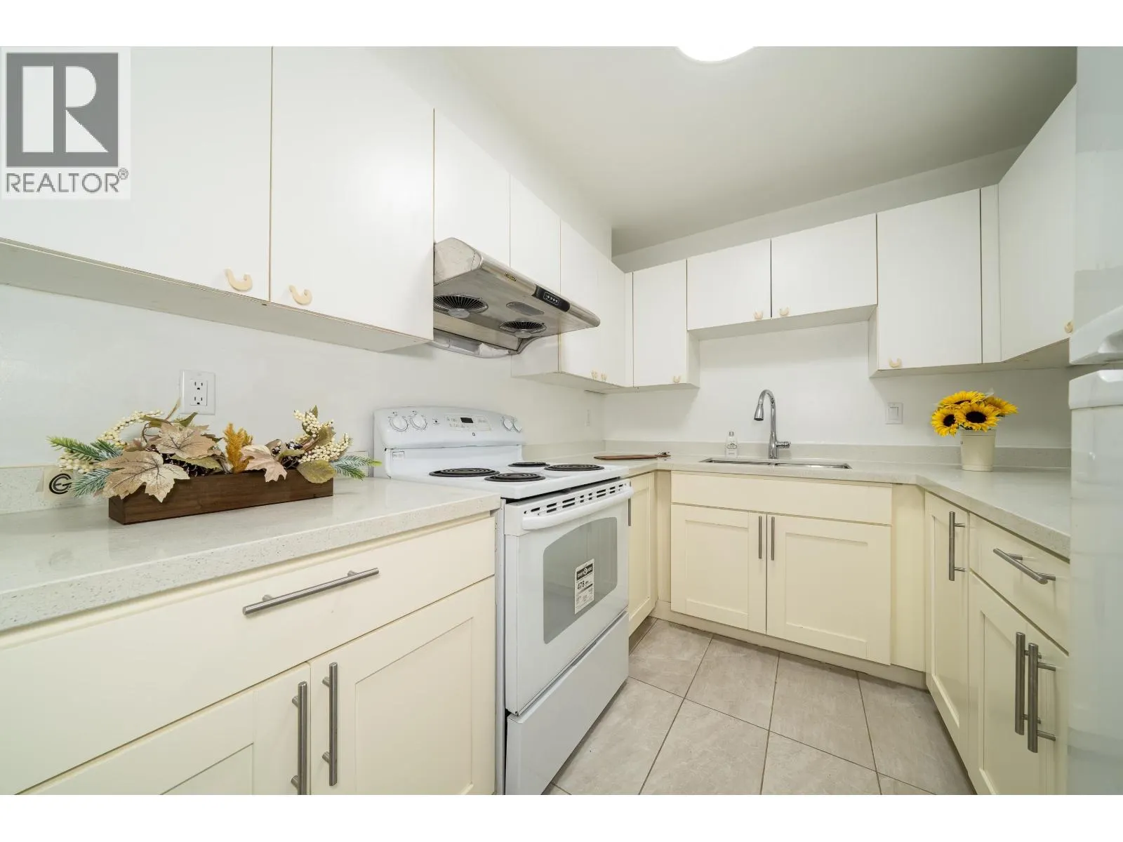 109 8300 GENERAL CURRIE ROAD