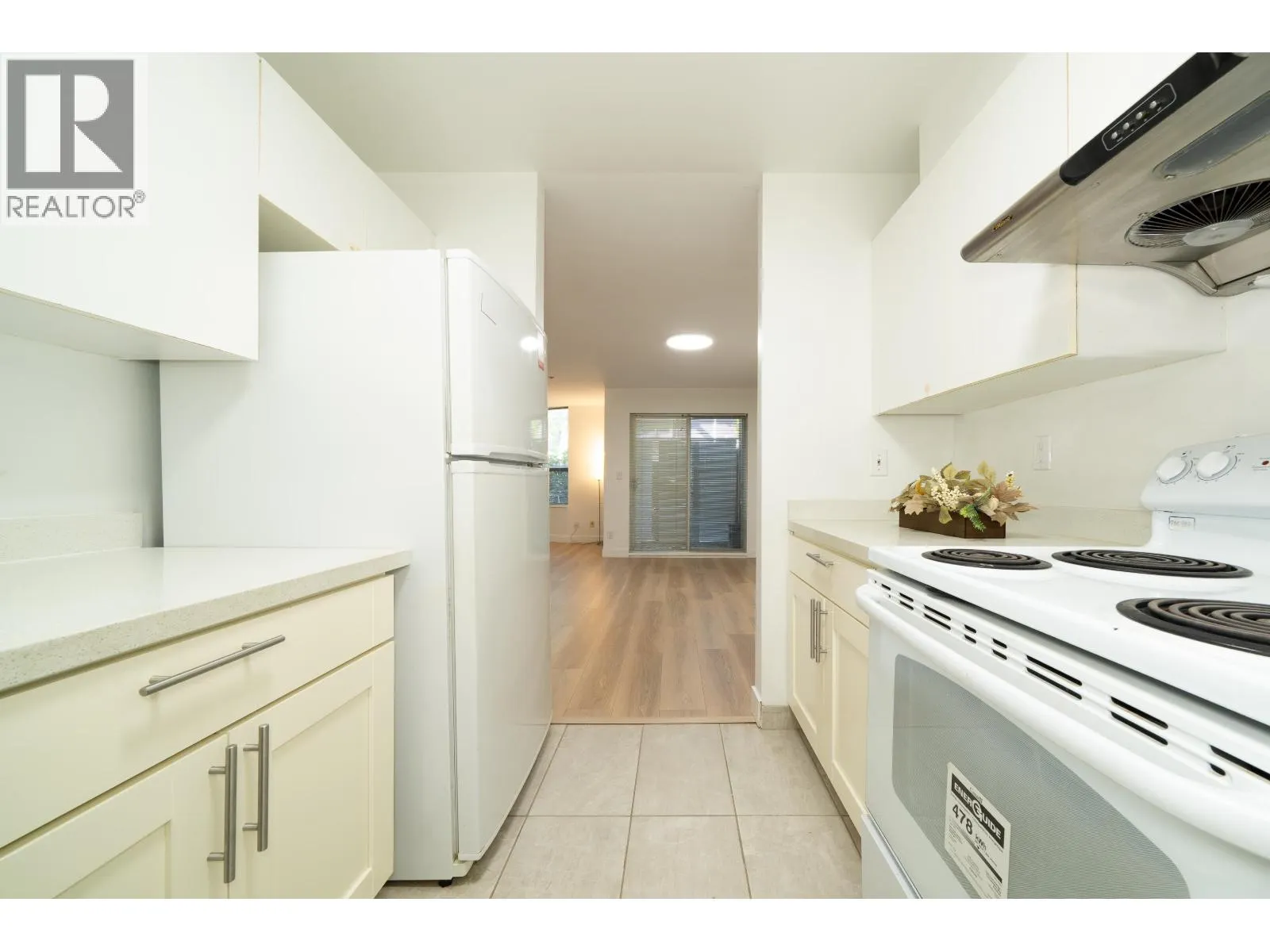 109 8300 GENERAL CURRIE ROAD