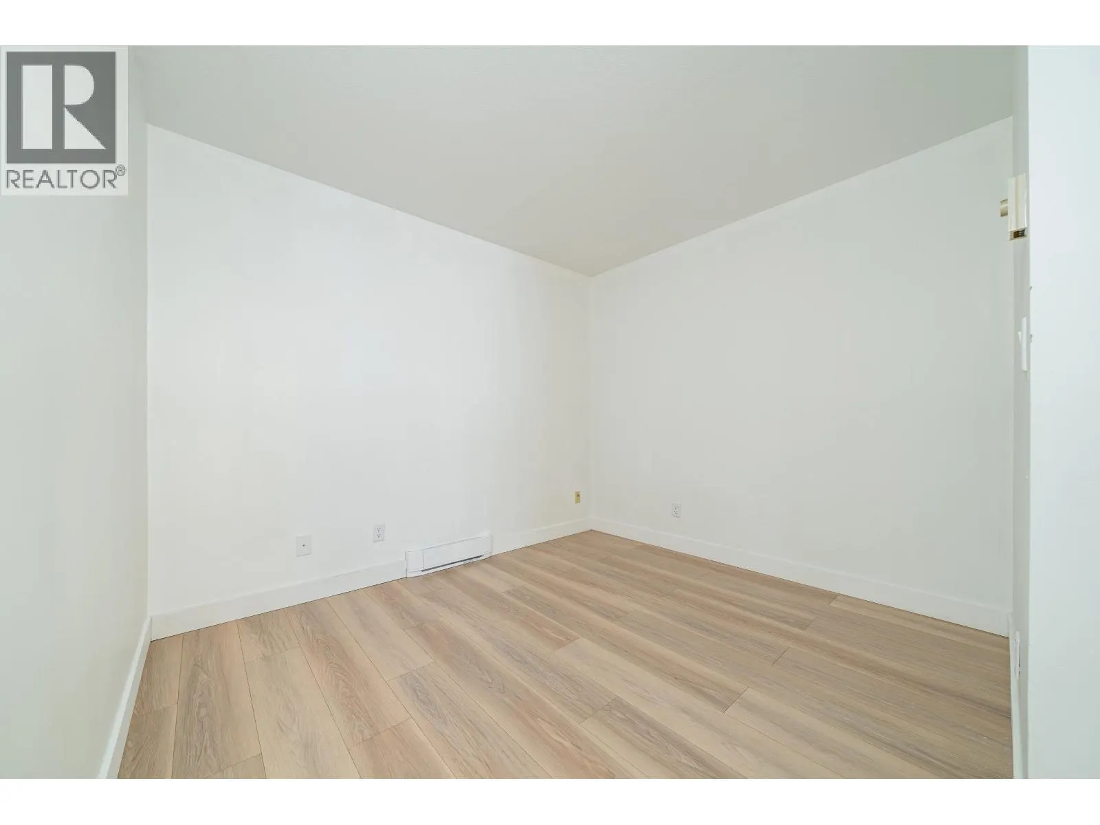 109 8300 GENERAL CURRIE ROAD