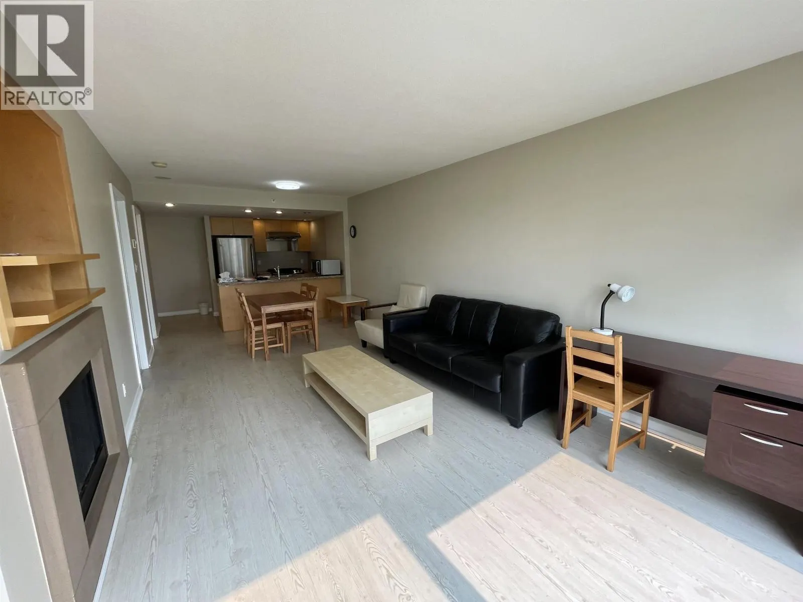 809 9180 HEMLOCK DRIVE