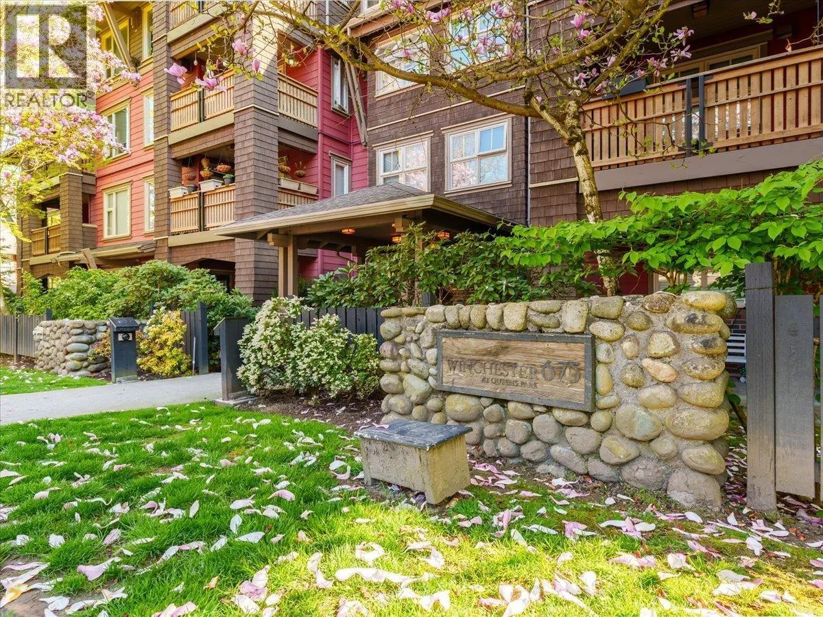 107 675 PARK CRESCENT