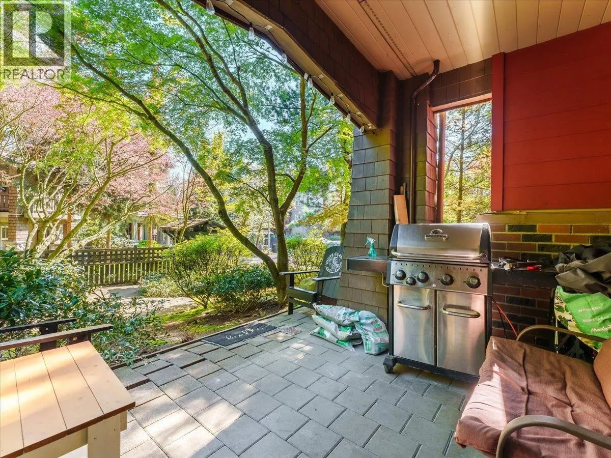 107 675 PARK CRESCENT