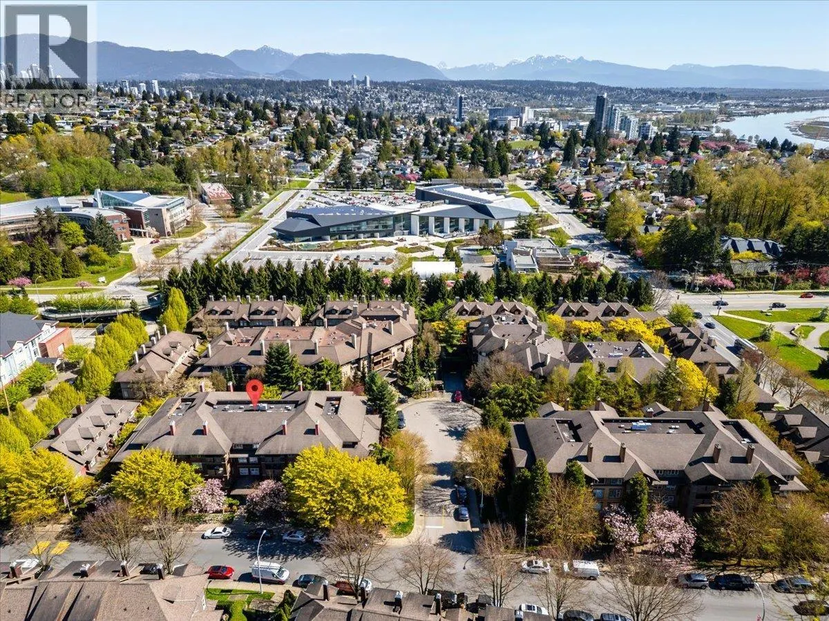 107 675 PARK CRESCENT