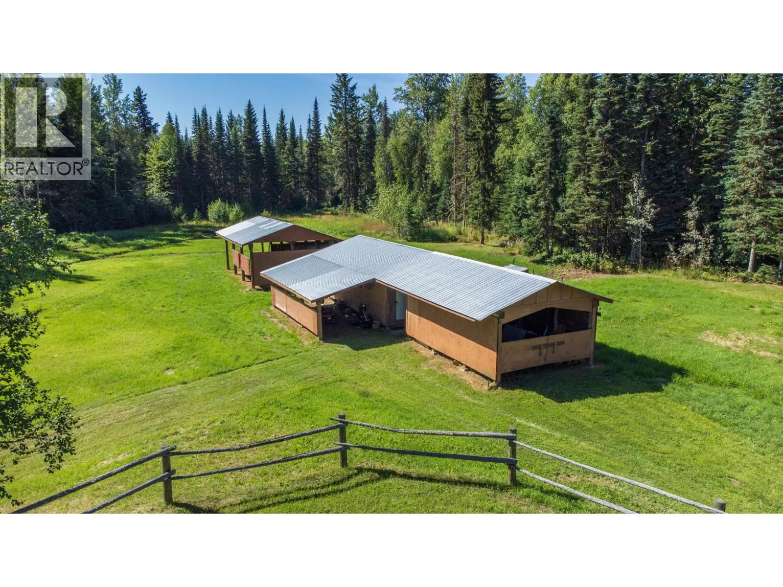 3895 CHRISTOPHER DRIVE
