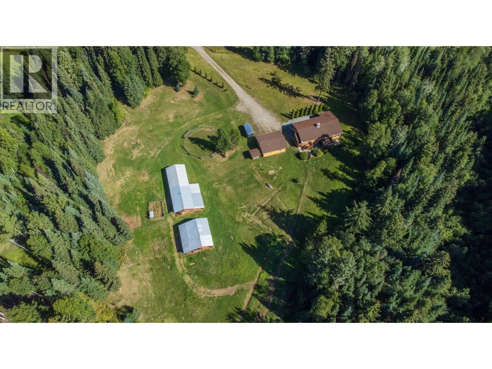 3895 CHRISTOPHER DRIVE