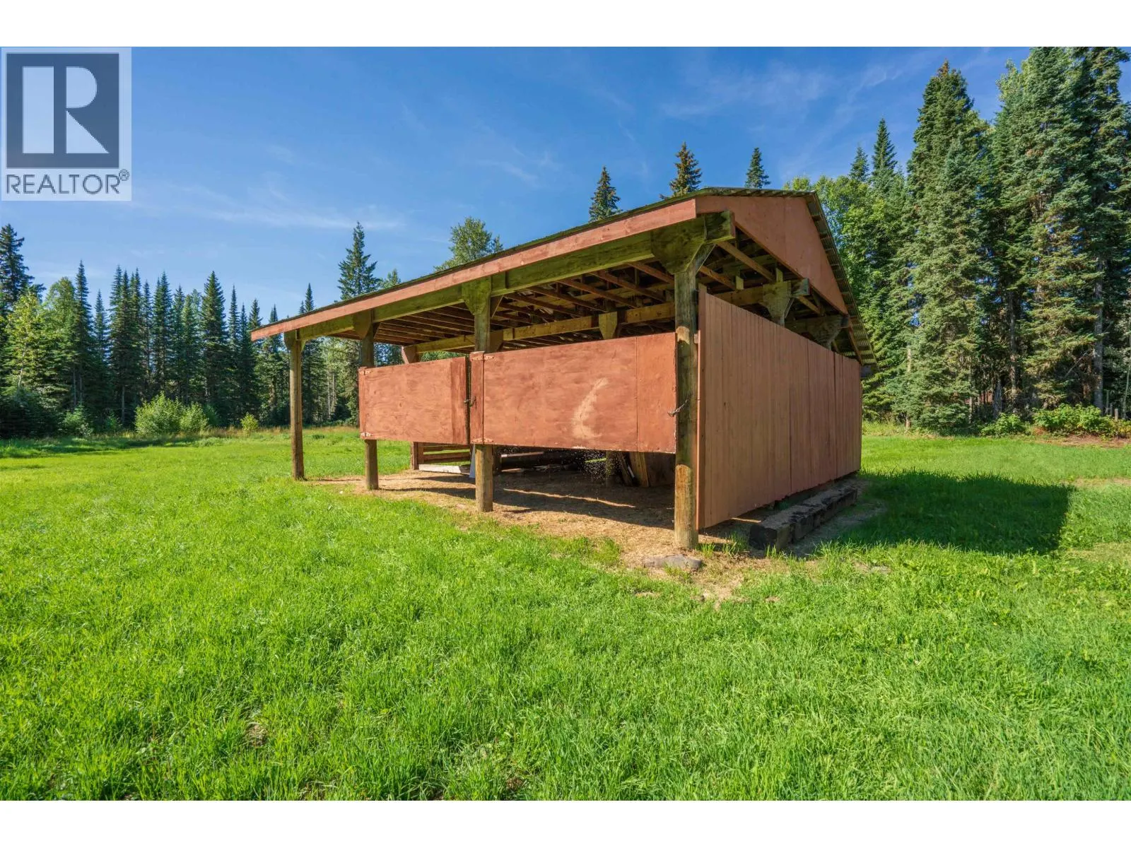 3895 CHRISTOPHER DRIVE