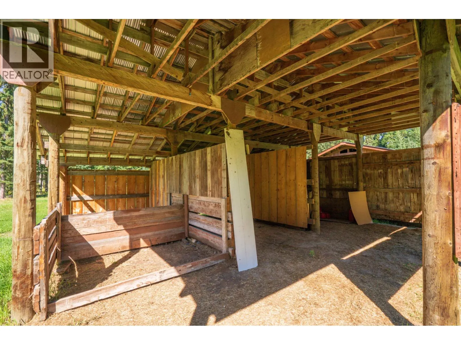 3895 CHRISTOPHER DRIVE