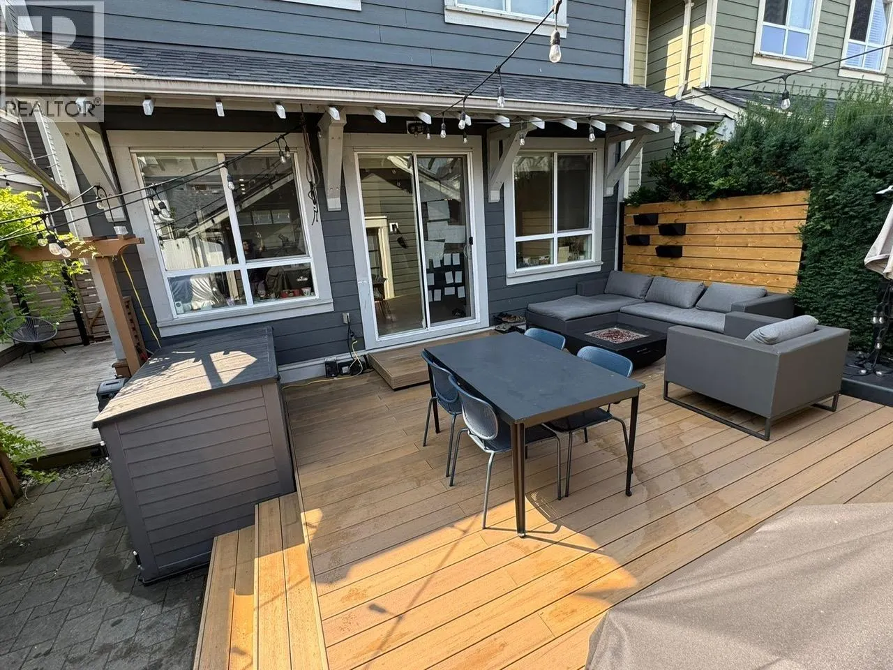251 JENSEN STREET