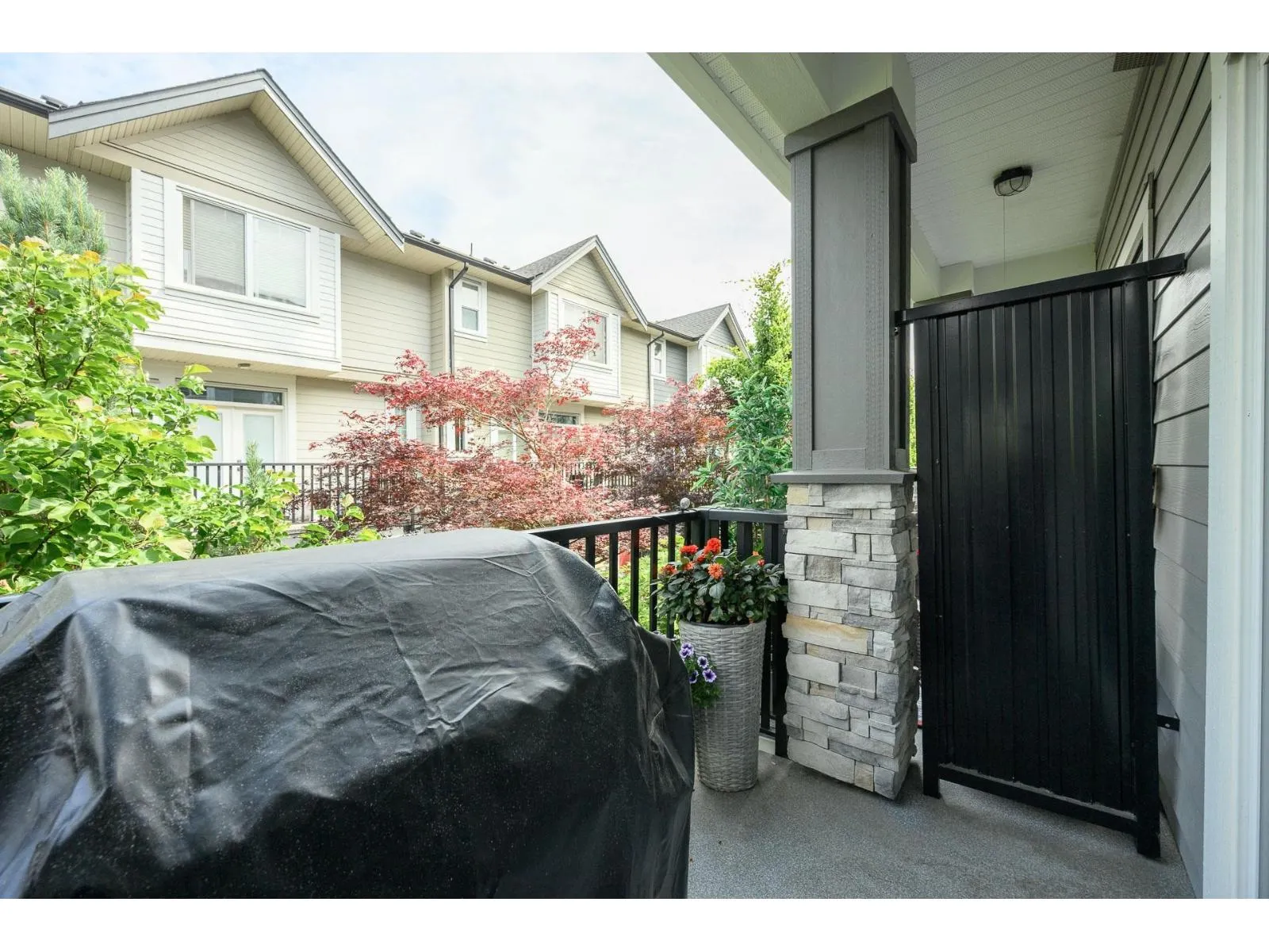 51 20860 76 AVENUE
