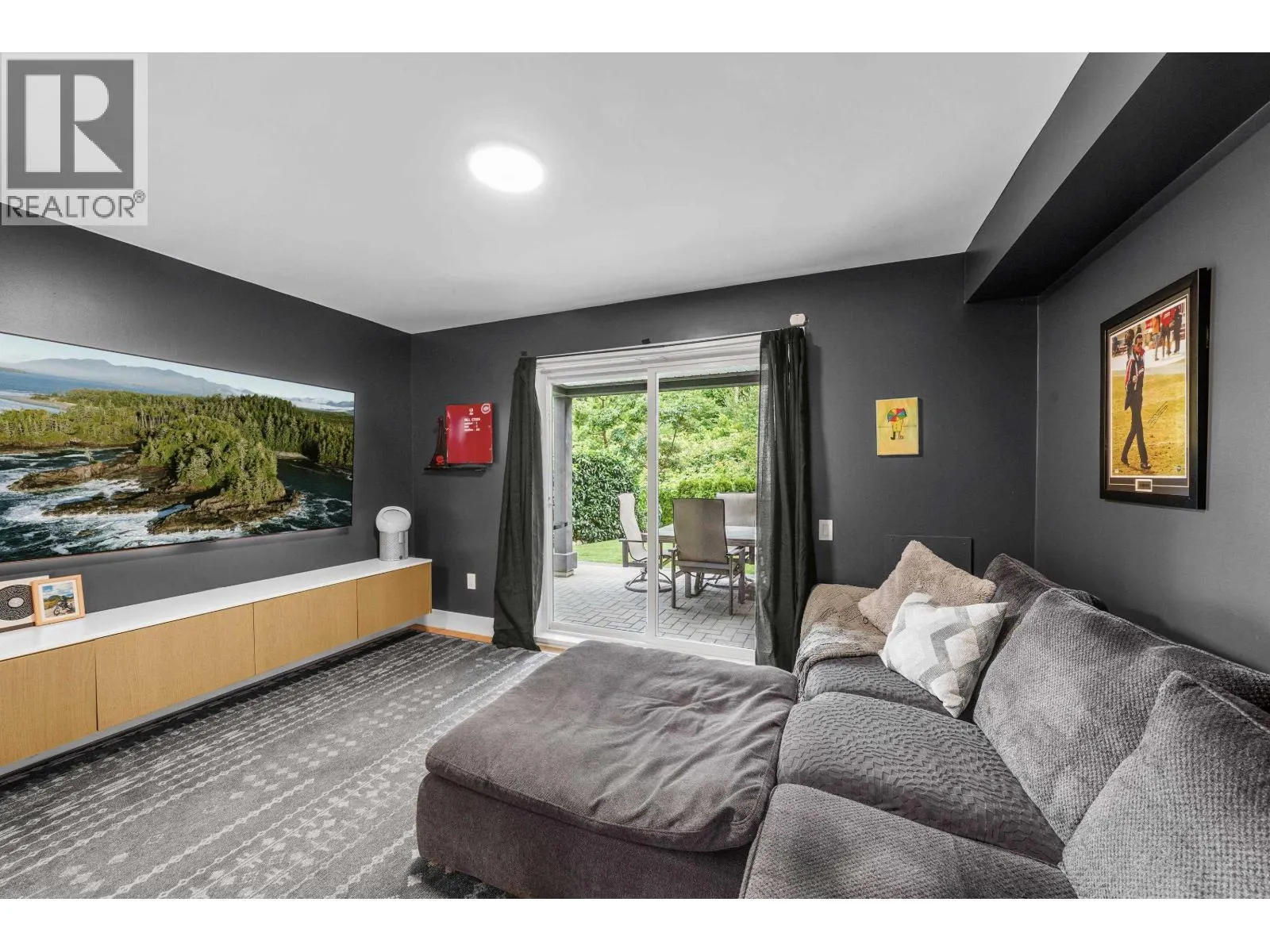 13 4638 ORCA WAY