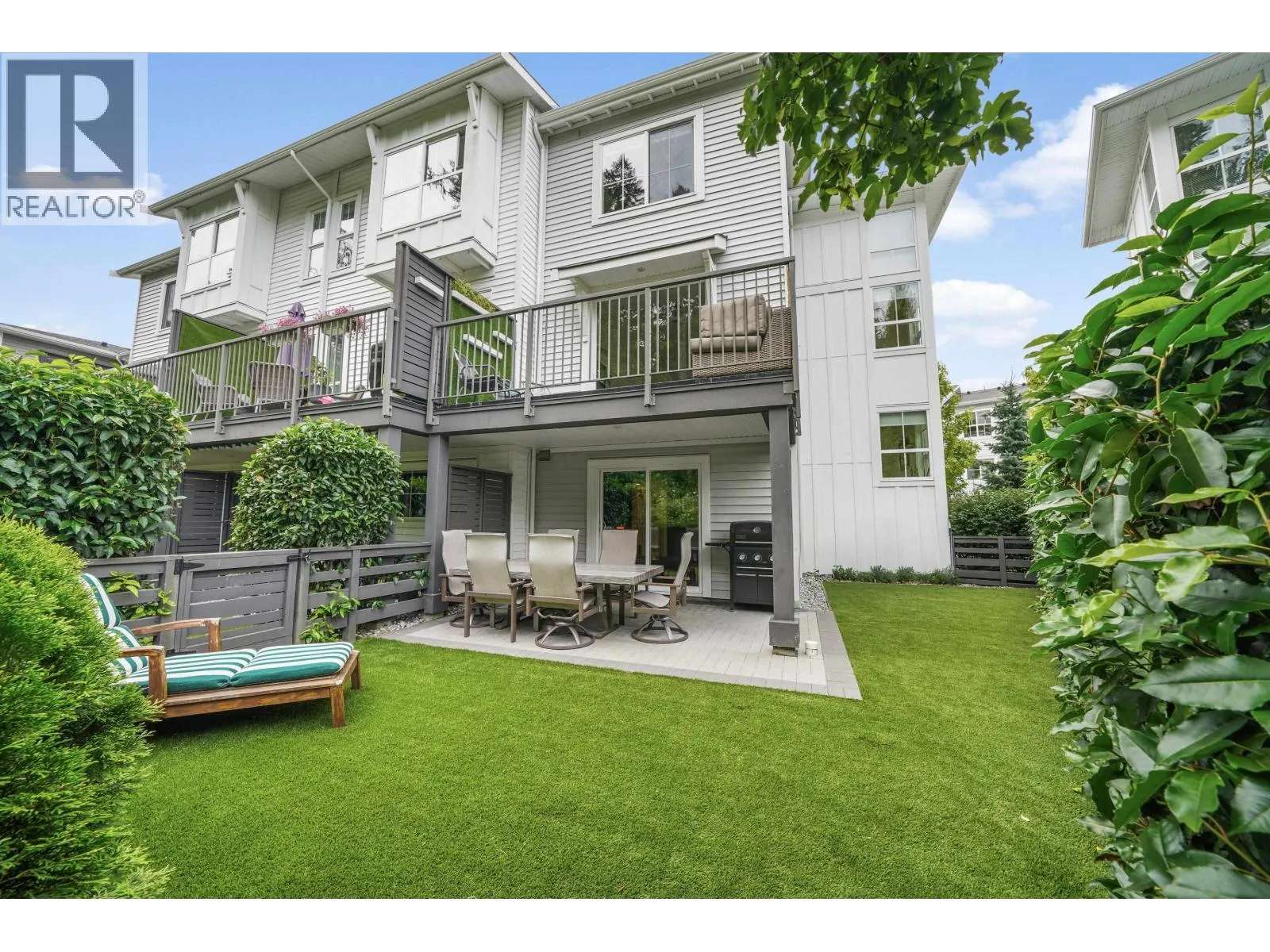 13 4638 ORCA WAY