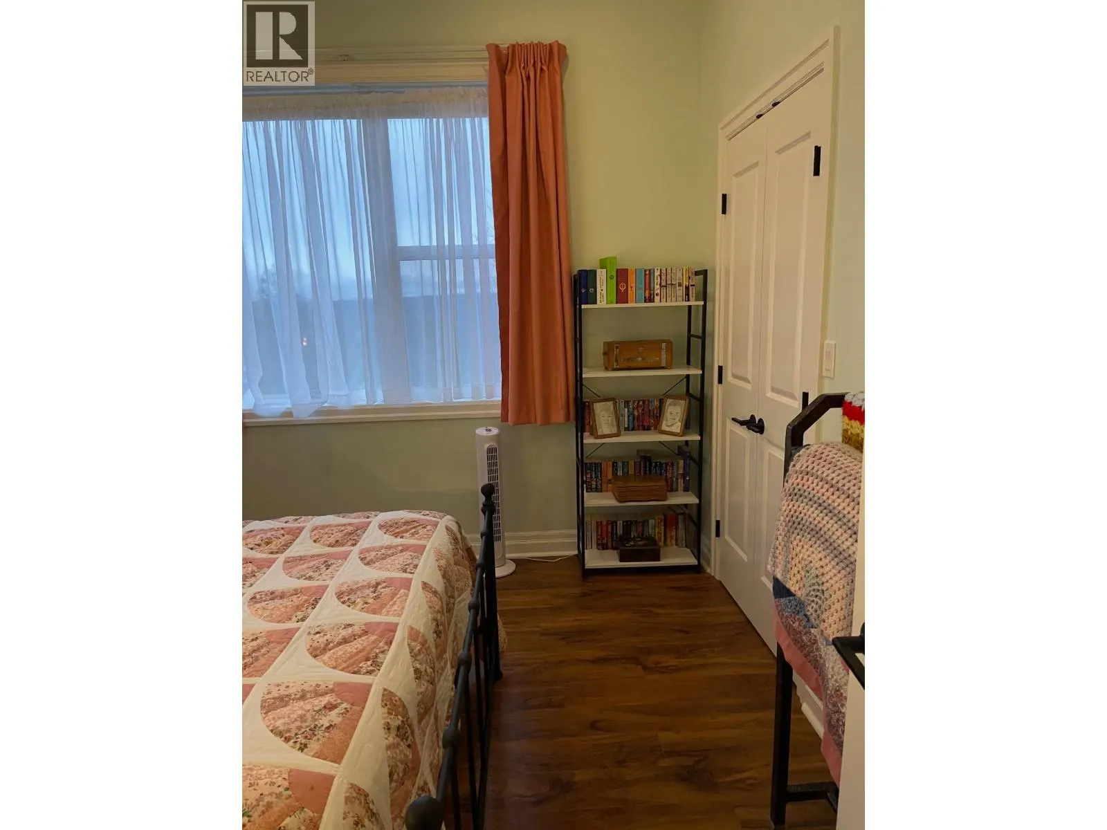 18 4022 YEO STREET