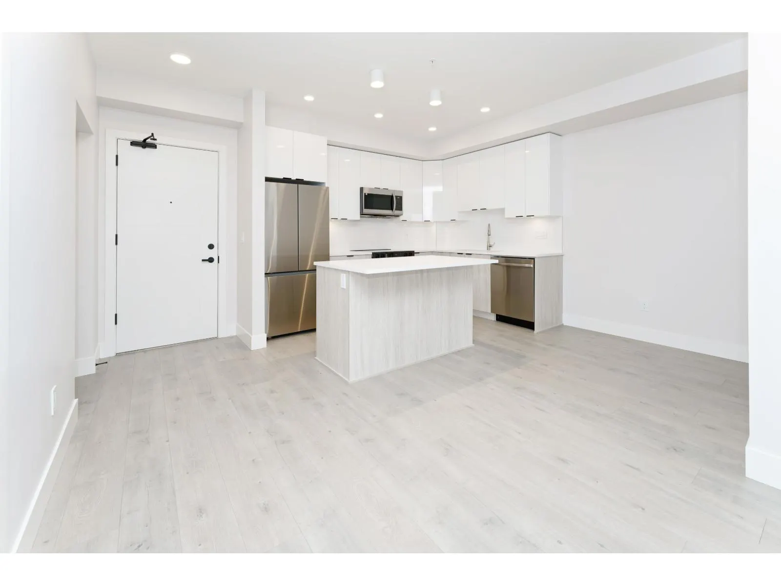 322 13458 95 AVENUE