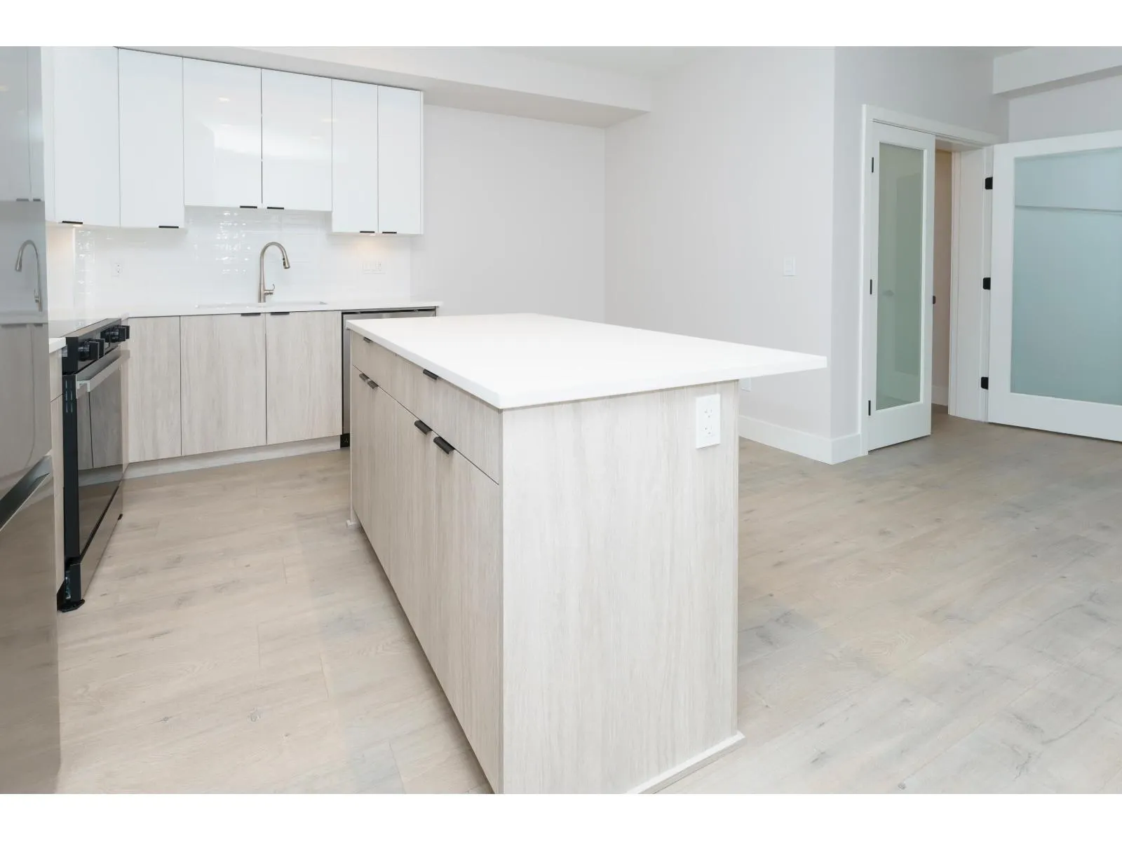 322 13458 95 AVENUE