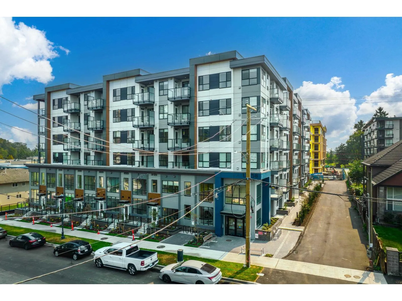 322 13458 95 AVENUE
