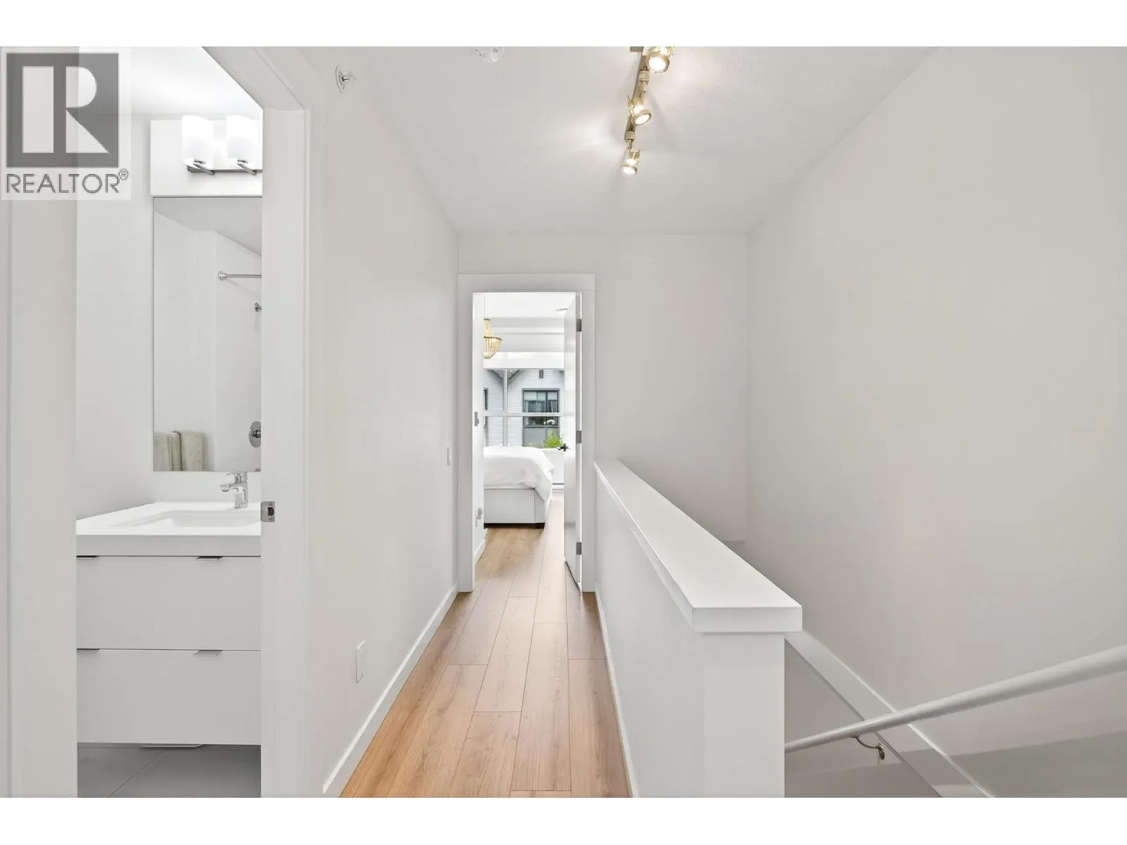 69 2380 RANGER LANE