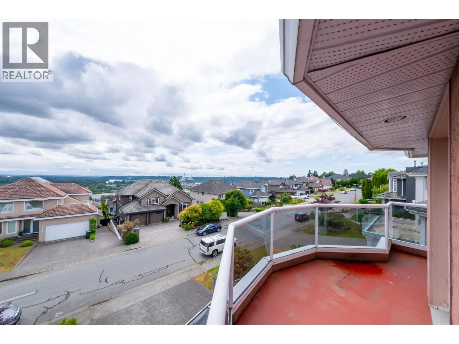 2248 SICAMOUS AVENUE