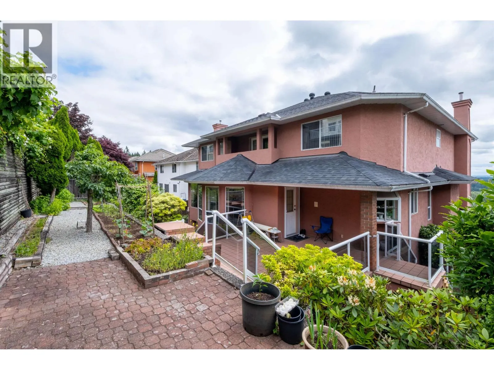 2248 SICAMOUS AVENUE
