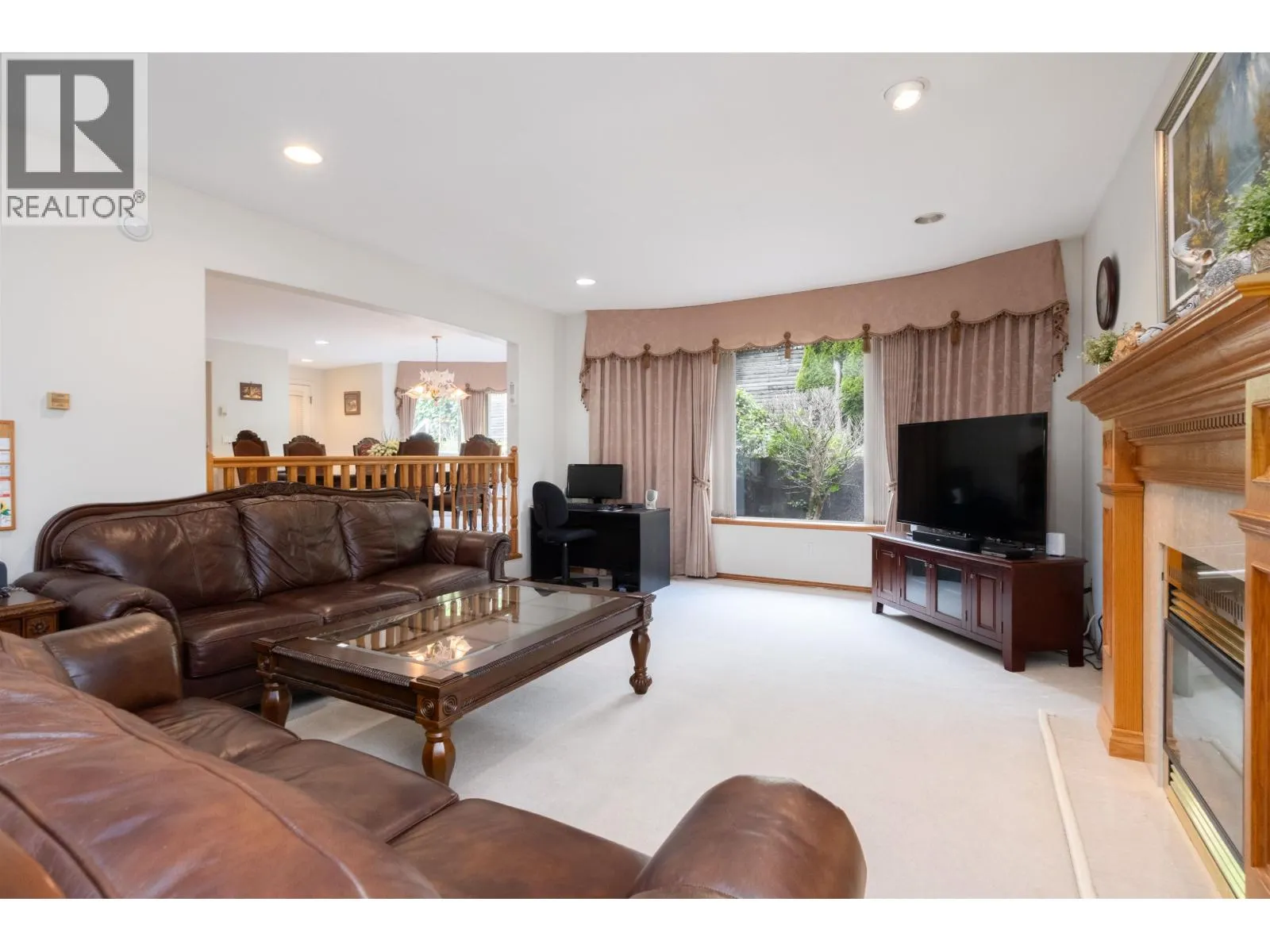 2248 SICAMOUS AVENUE