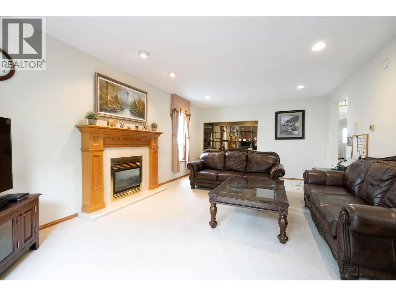 2248 SICAMOUS AVENUE