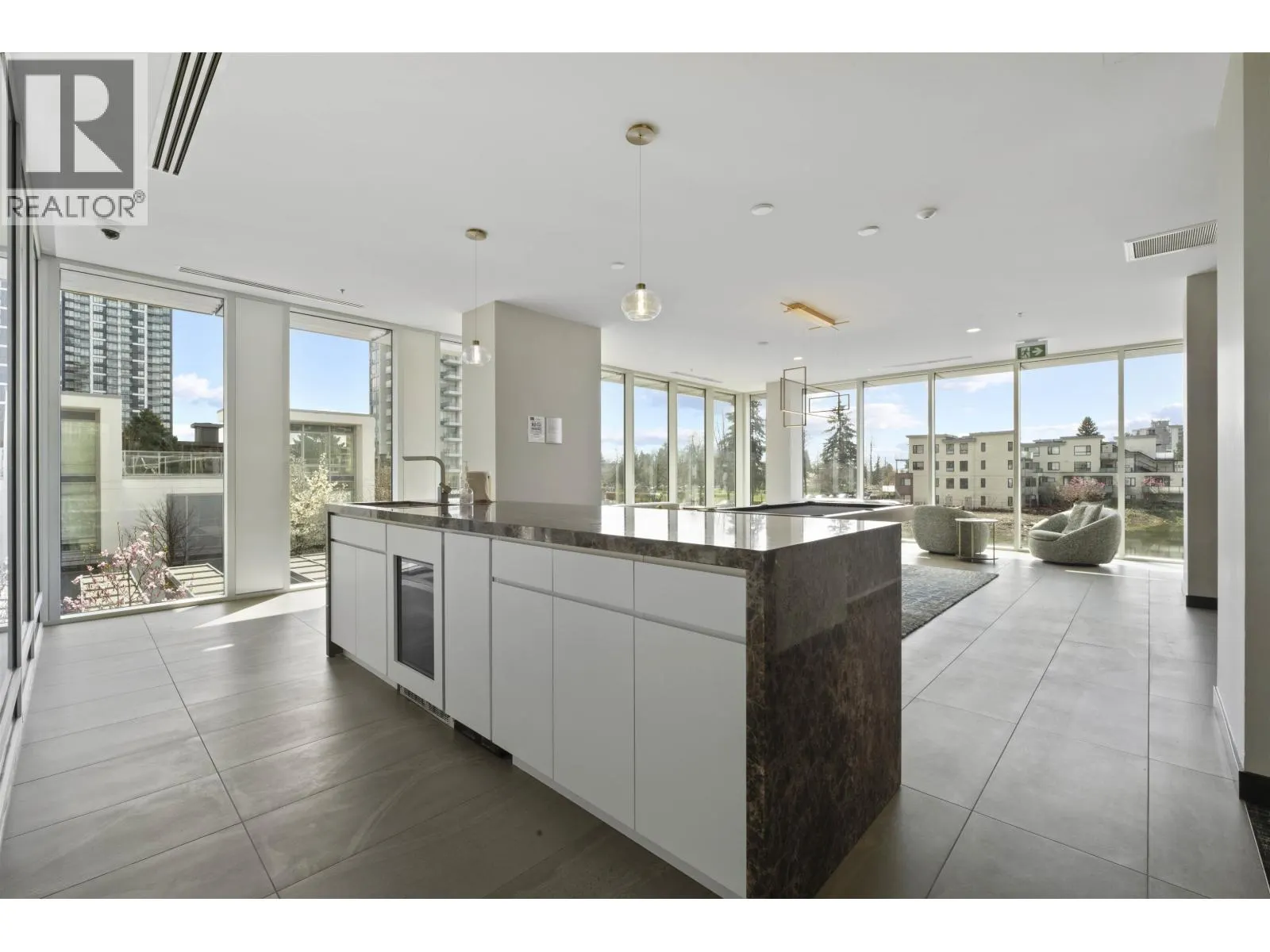 1805 6288 CASSIE AVENUE