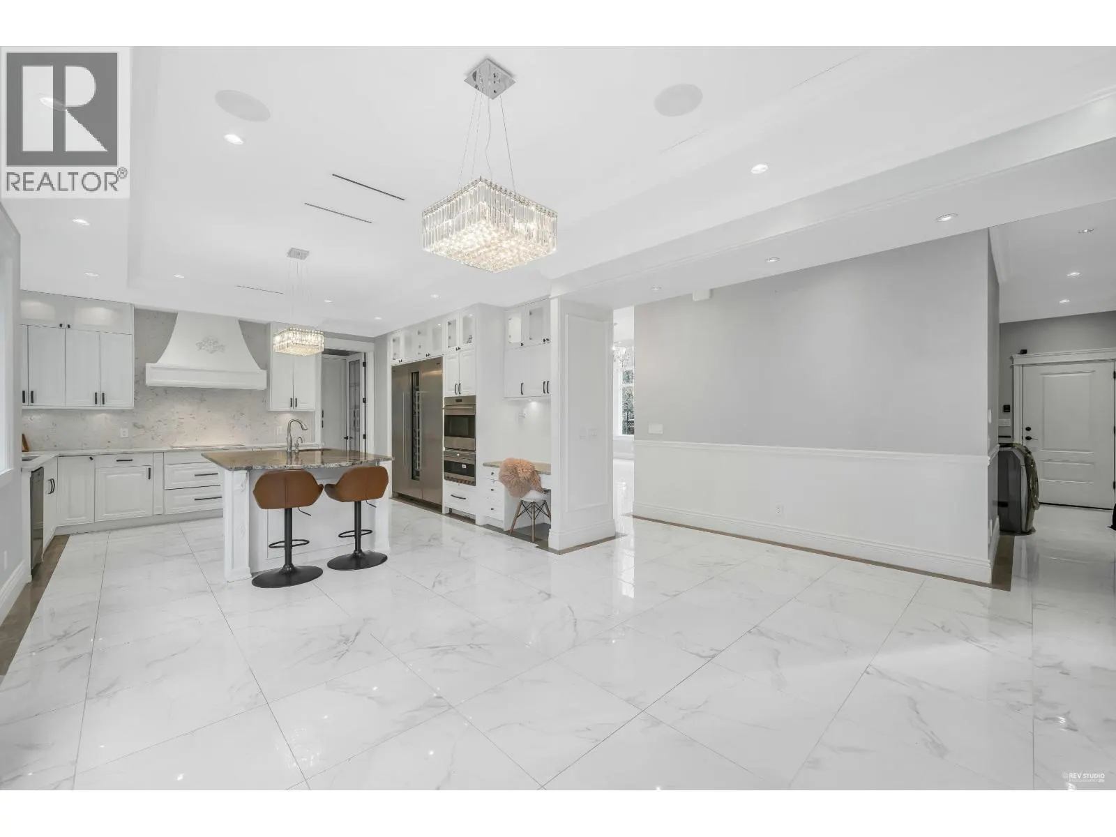 8560 RYAN ROAD