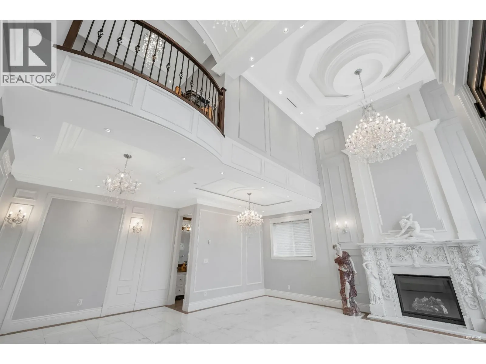 8560 RYAN ROAD