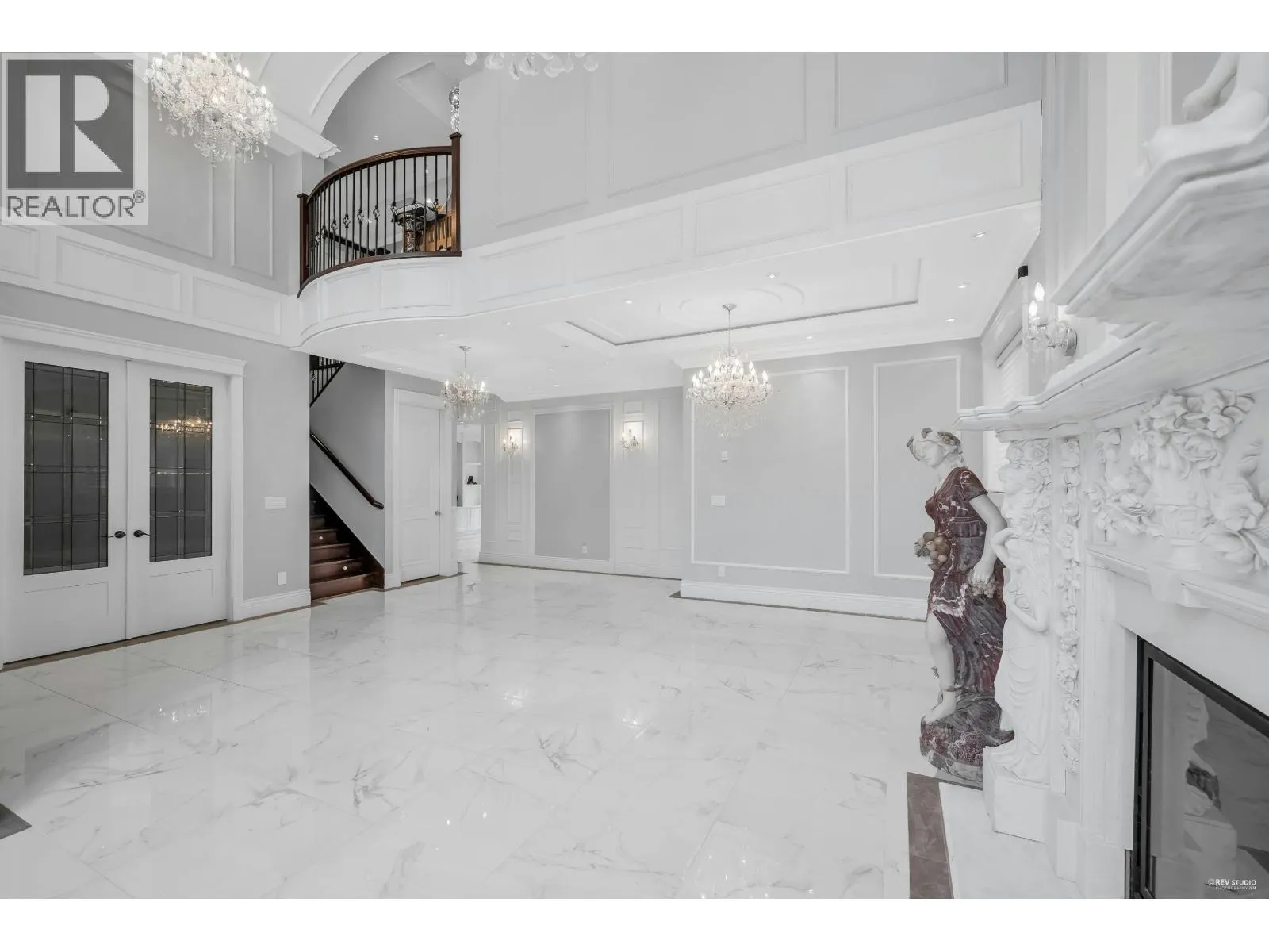 8560 RYAN ROAD