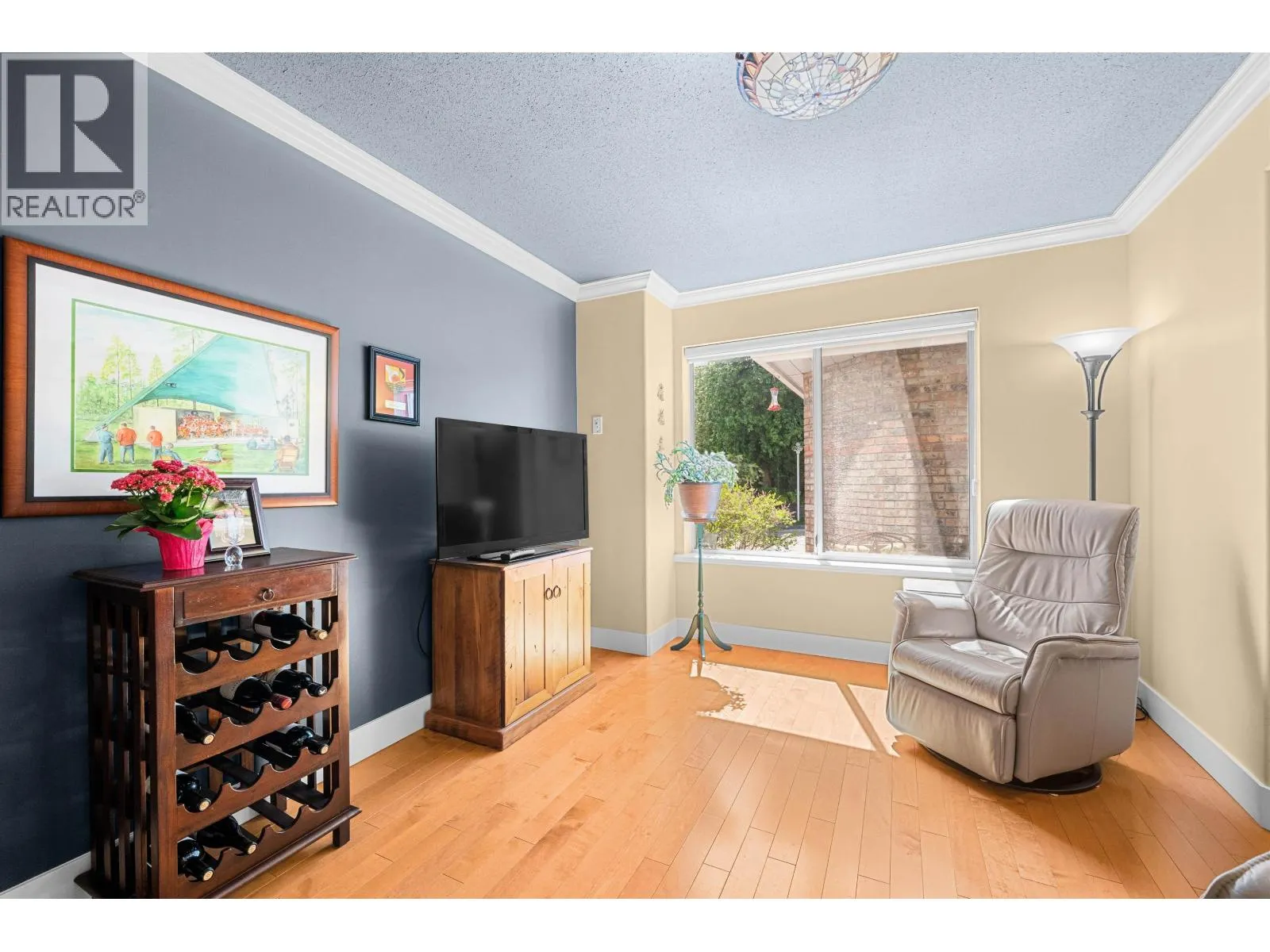 22 72 JAMIESON COURT