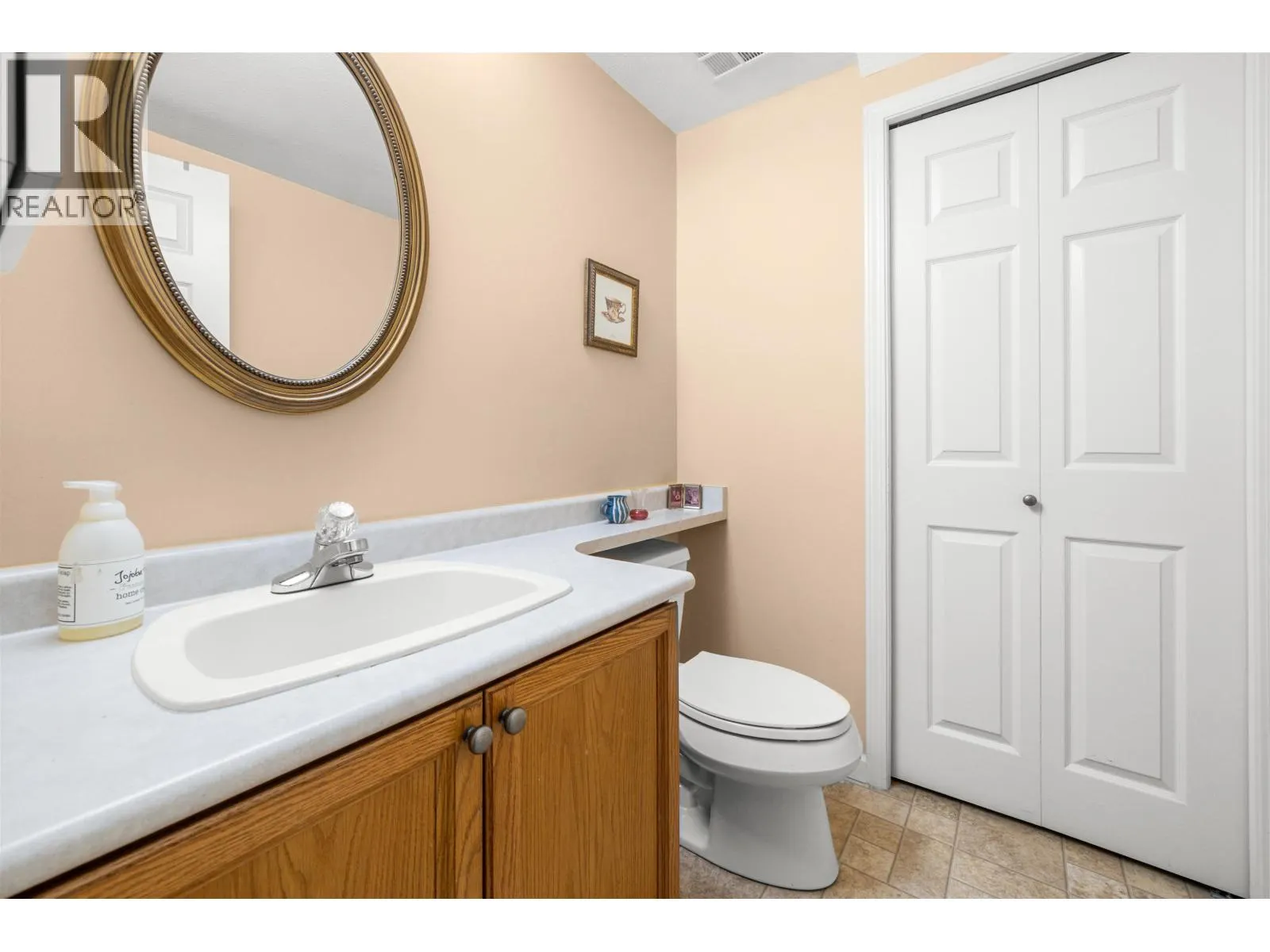 22 72 JAMIESON COURT