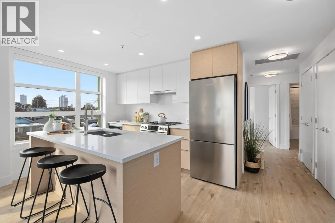 406 4788 HASTINGS STREET
