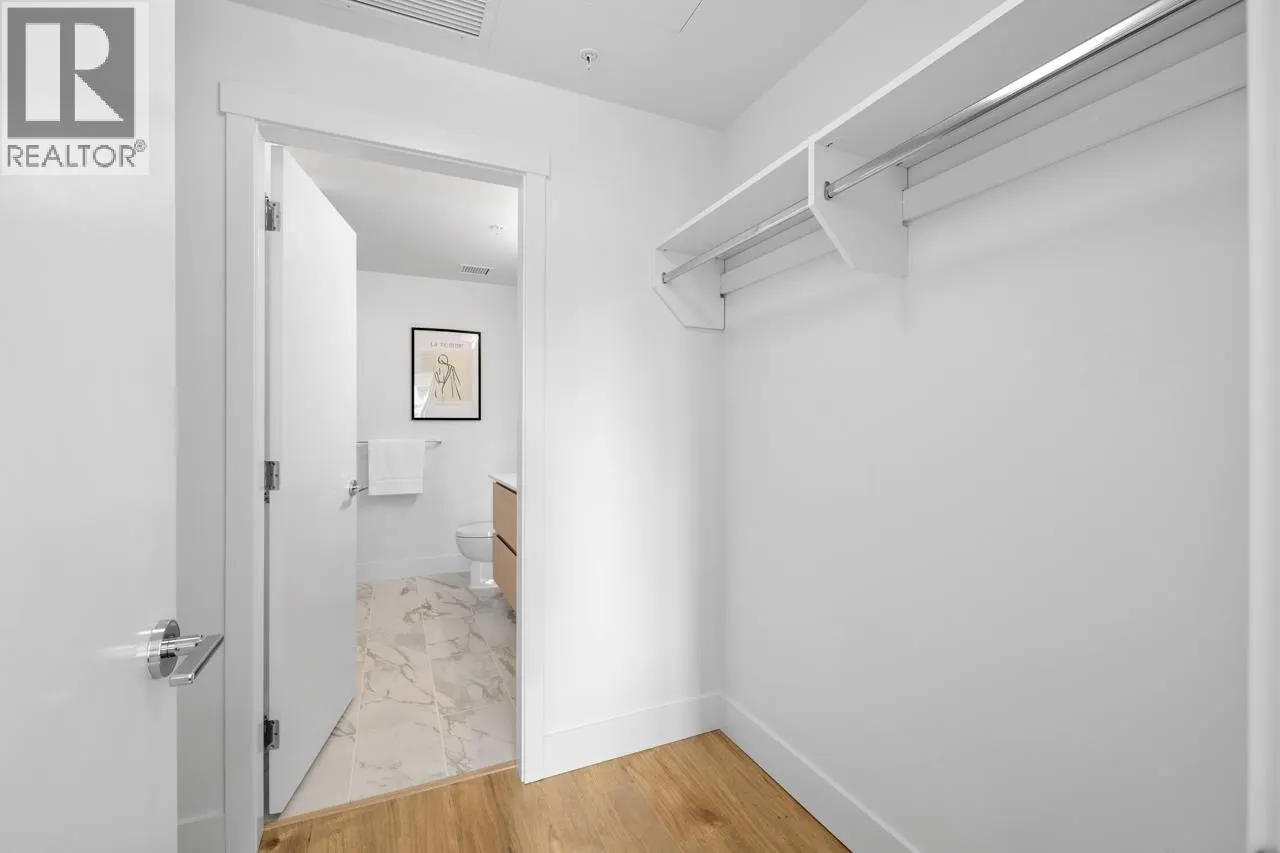 406 4788 HASTINGS STREET