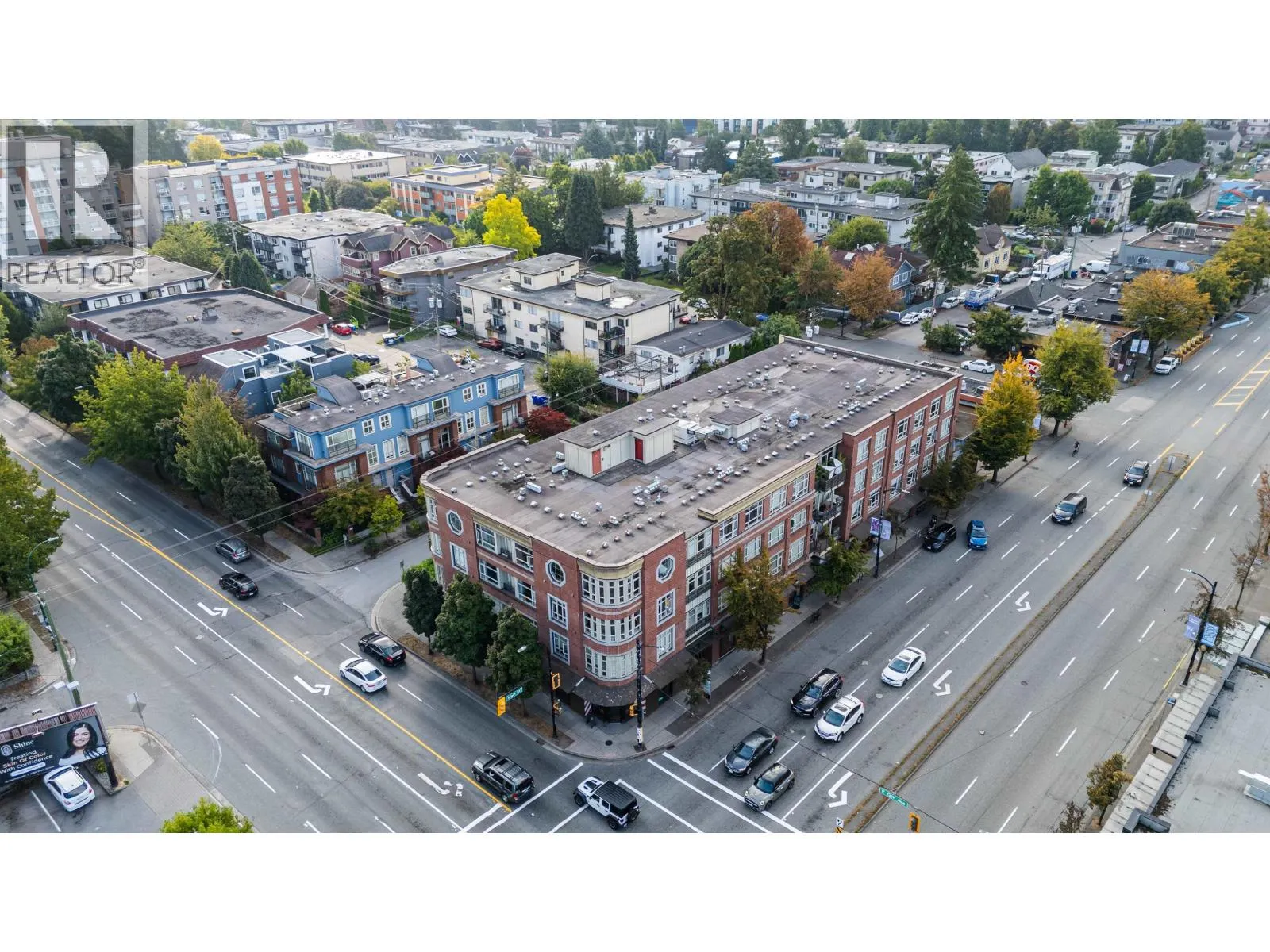 402 2828 MAIN STREET