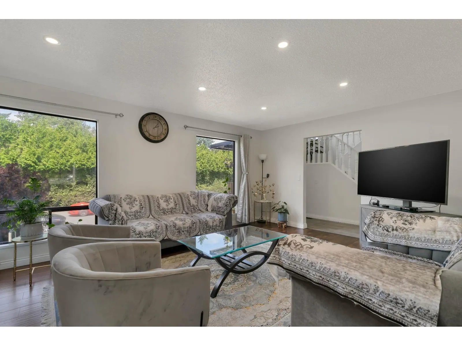 11196 MONROE DRIVE