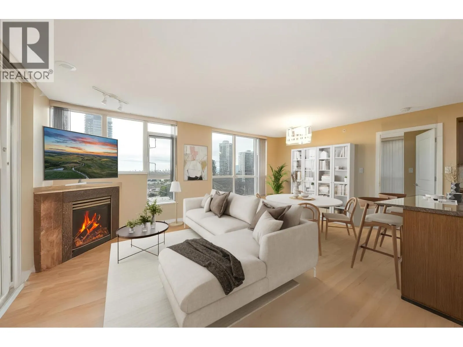 2203 2088 MADISON AVENUE