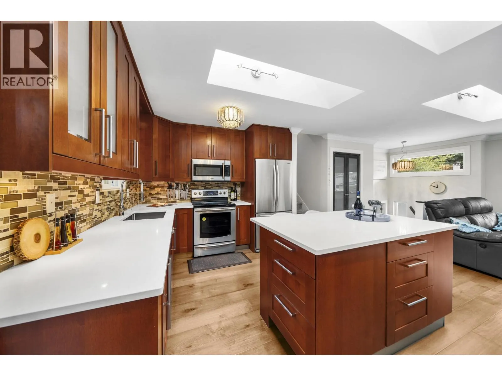 1184 PARKLAND DRIVE