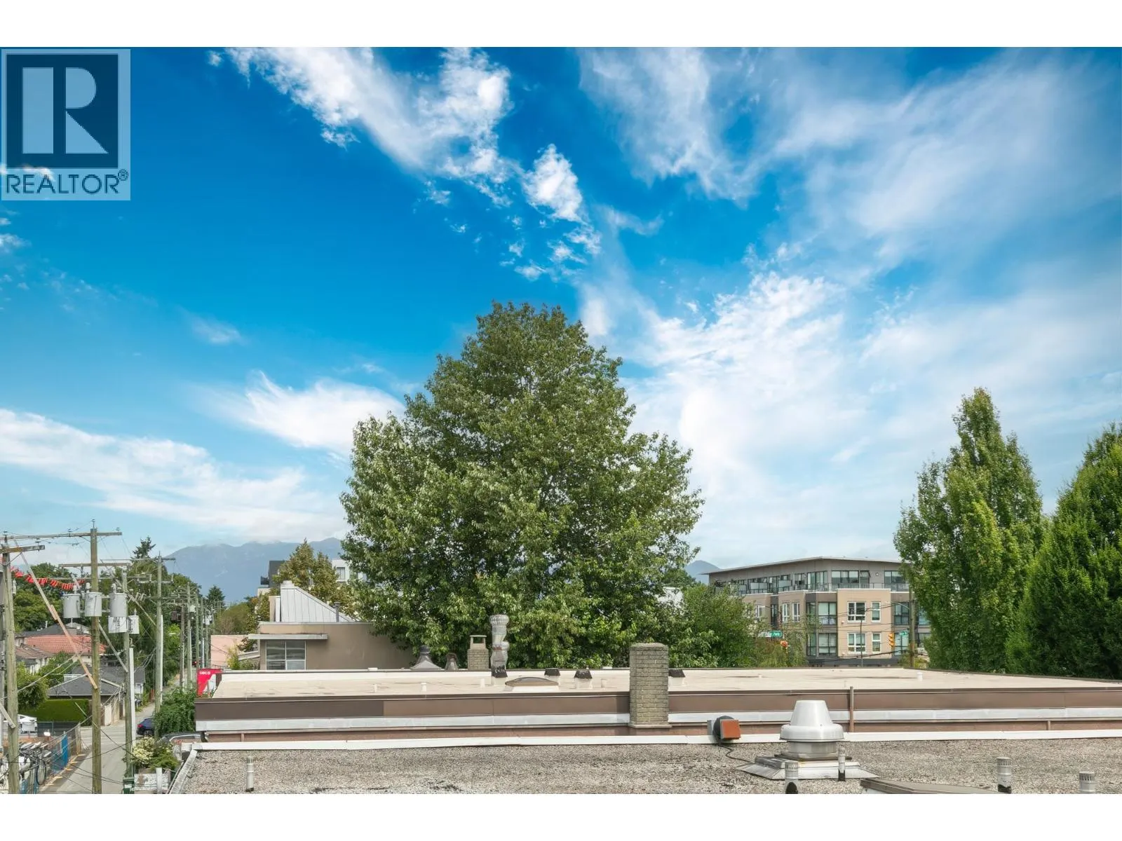 308 5085 MAIN STREET
