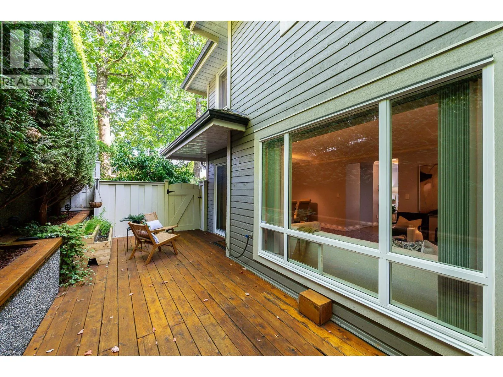 4 181 RAVINE DRIVE