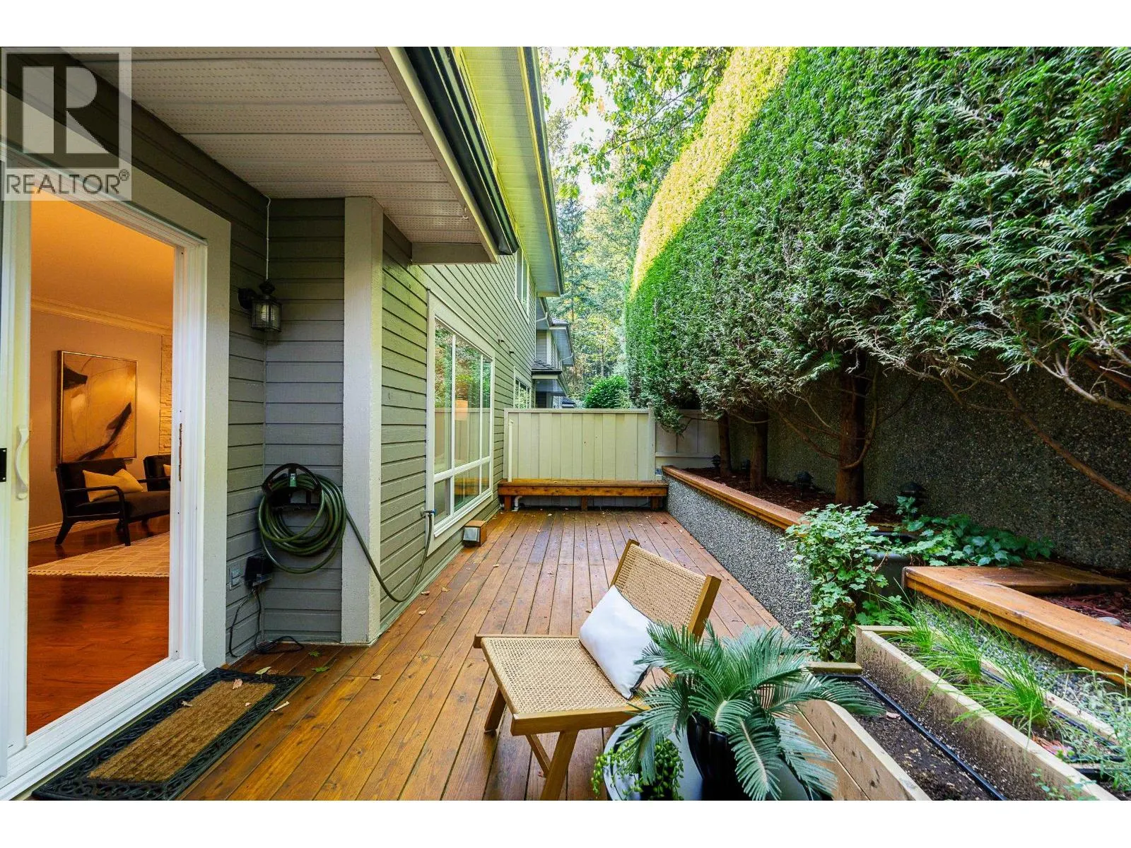 4 181 RAVINE DRIVE