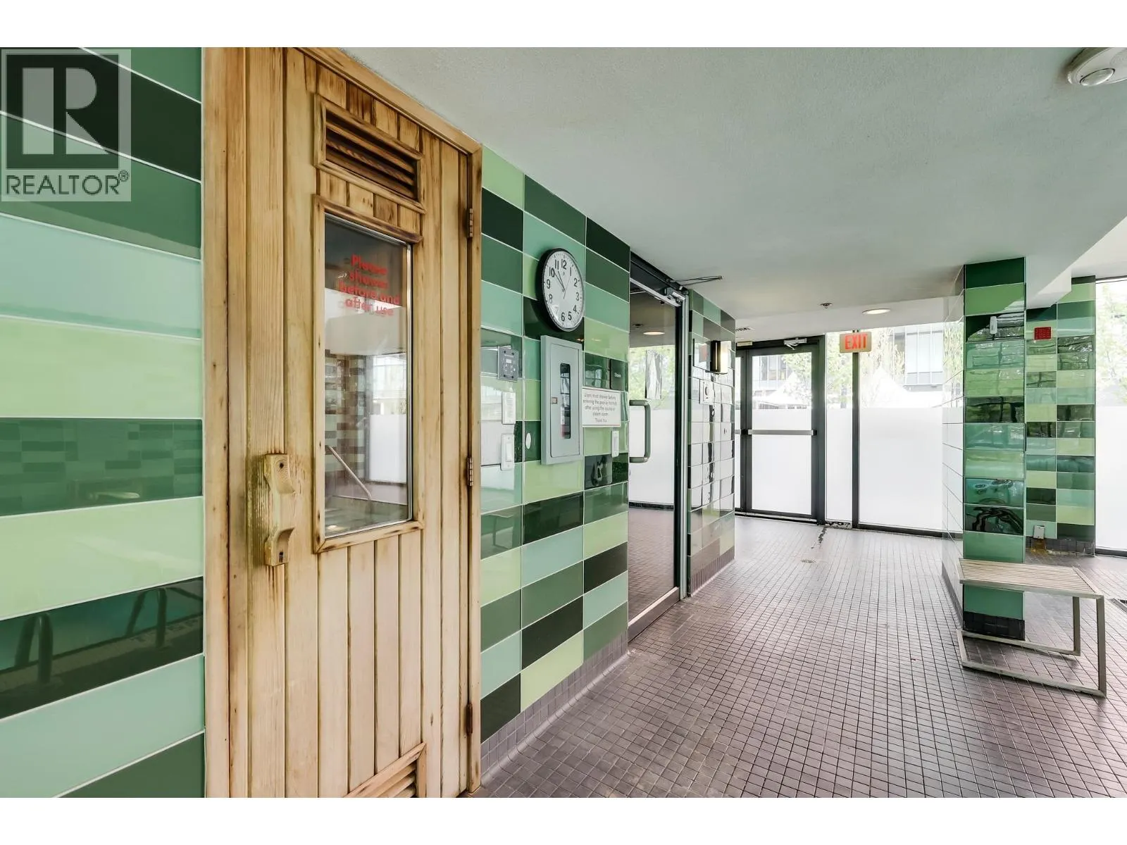 503 8 SMITHE MEWS