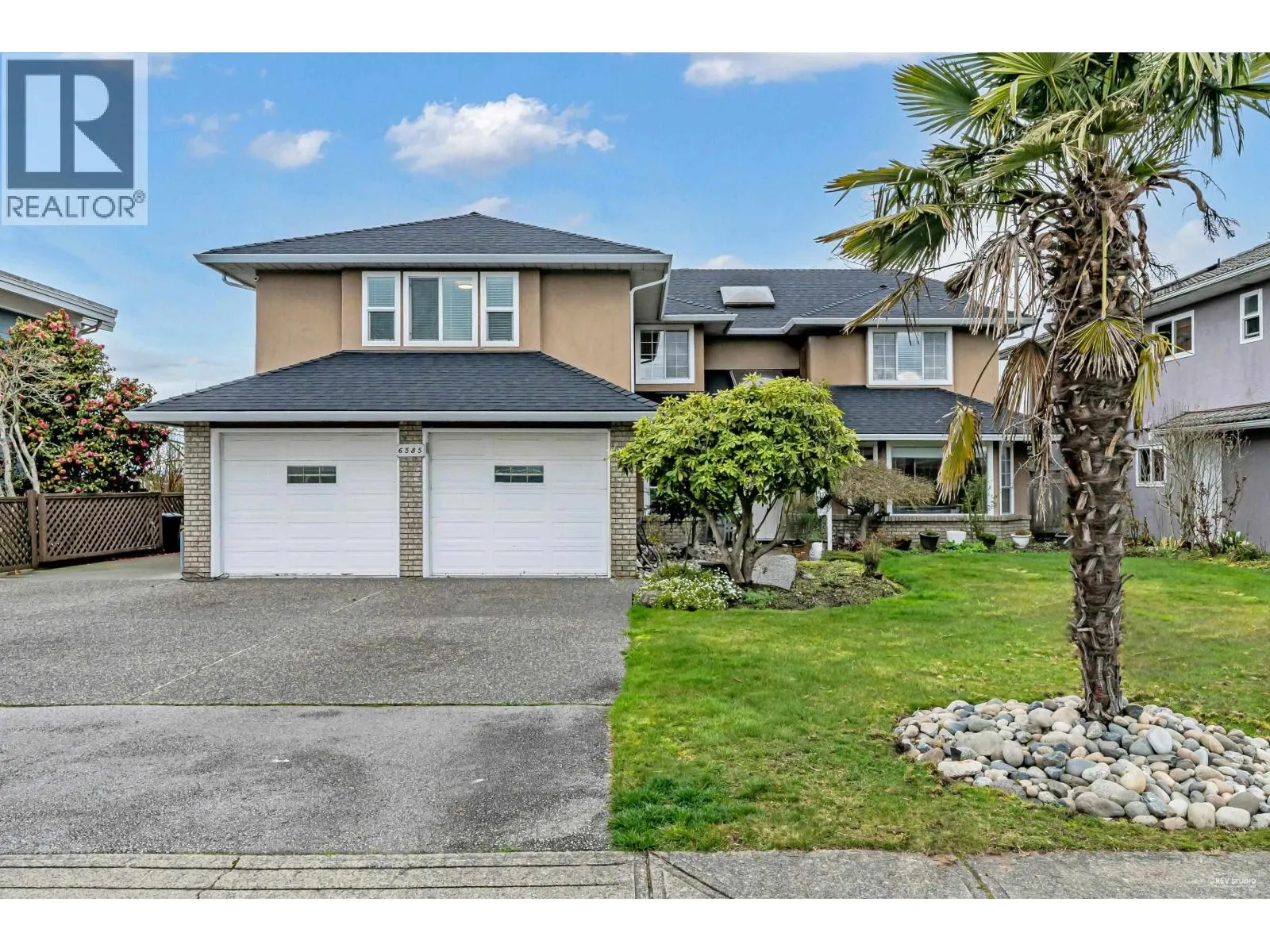 6585 HOLLY PARK DRIVE