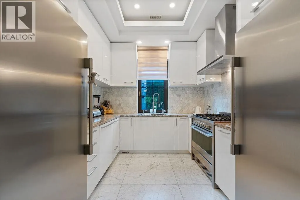 558 GLENROSS ROAD