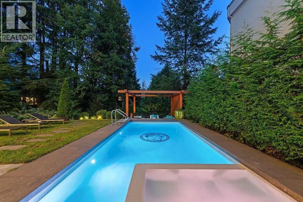 558 GLENROSS ROAD