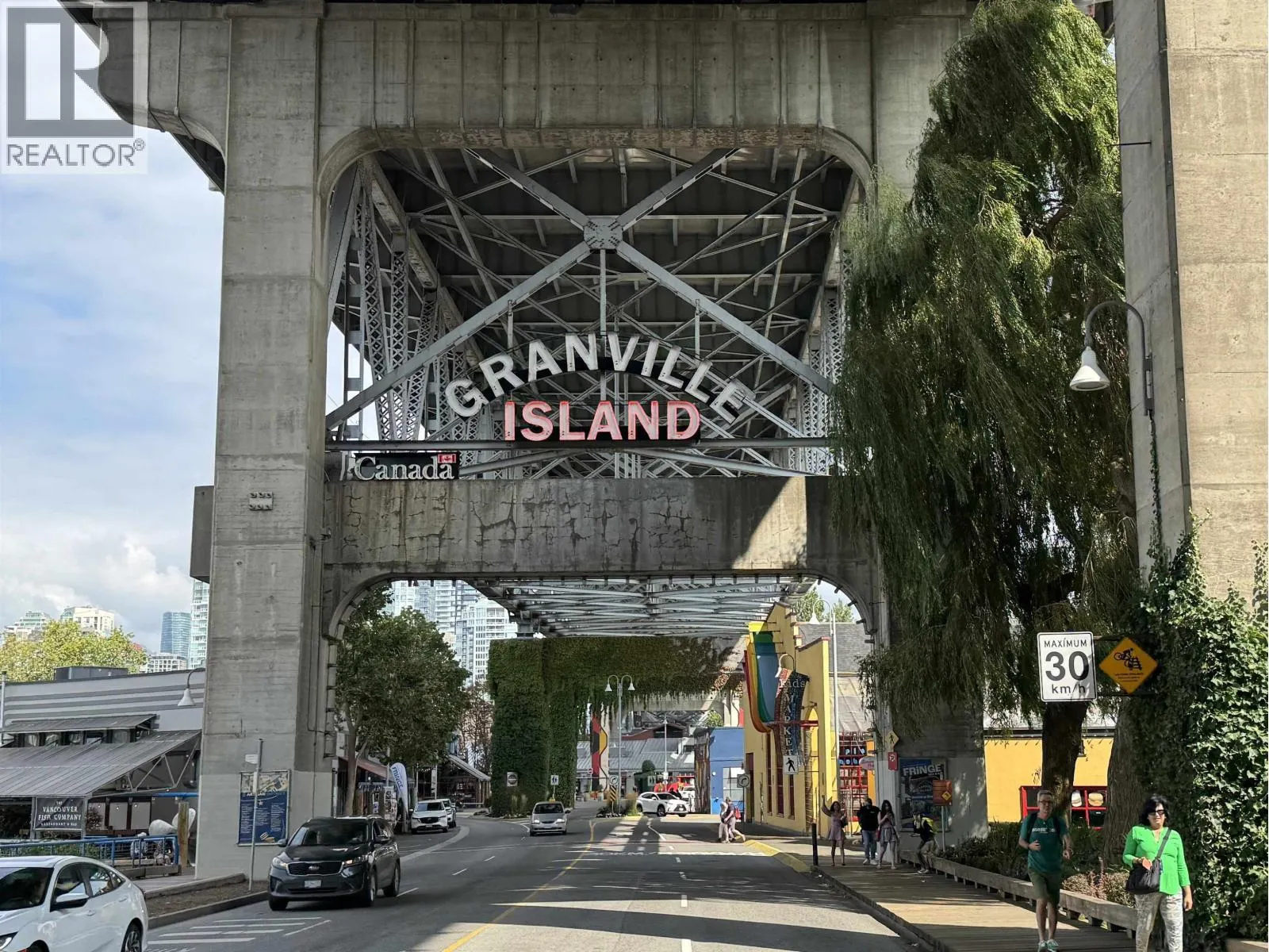 604 1508 MARINER WALK